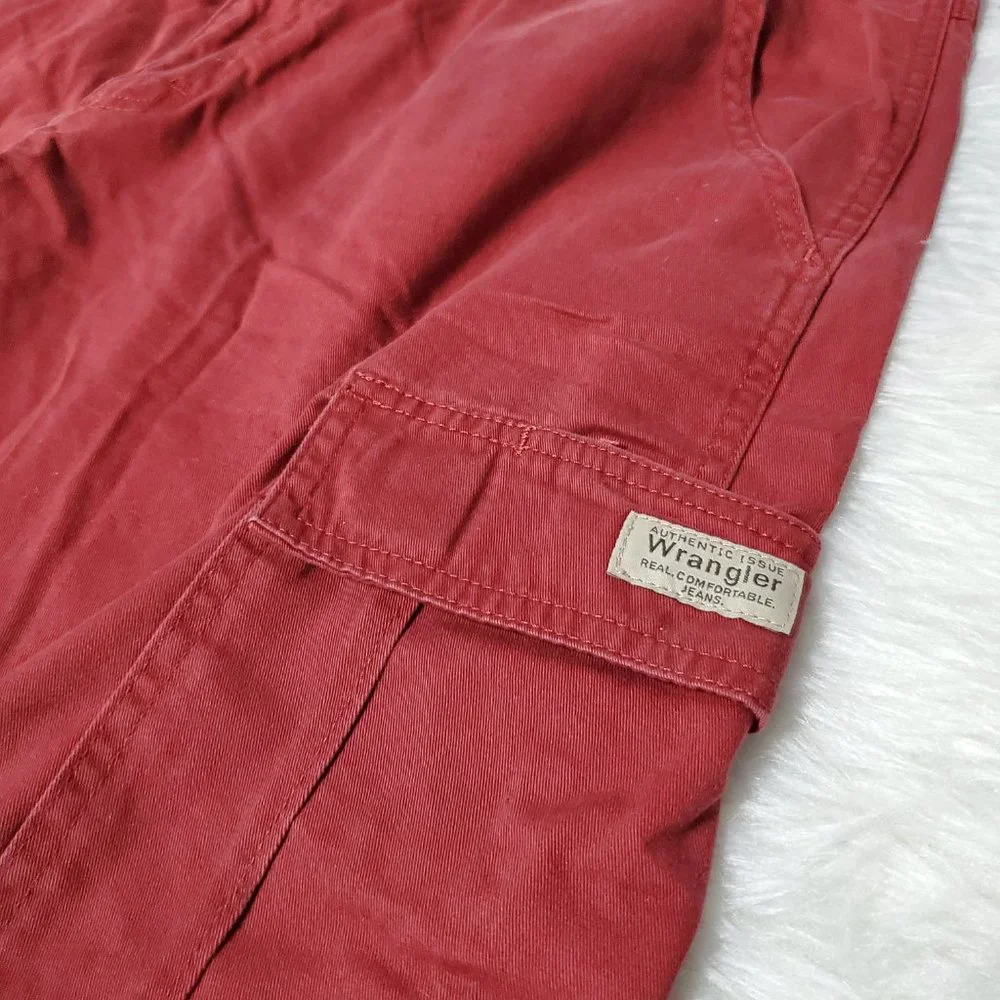 Wrangler Men's Red Cotton Twill Cargo Shorts, 36w